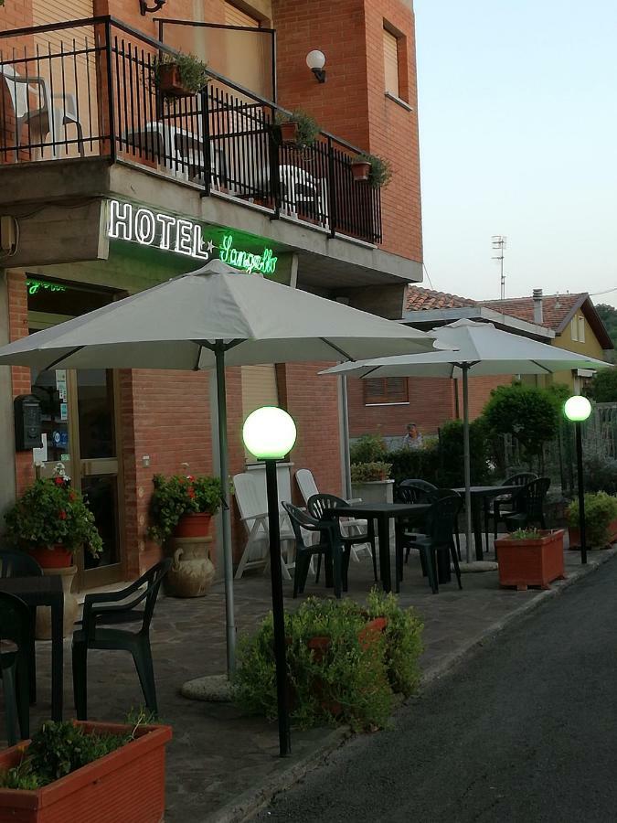 Hotel Sangallo B&B มอนติปุลเชียโน ภายนอก รูปภาพ